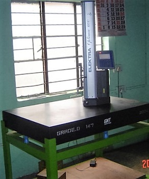 Height Master Precision Surface Table